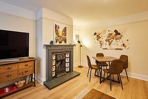 Host Stay Bridge Court
