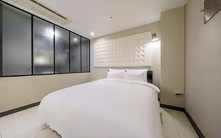 Dongtan Hotel Yein