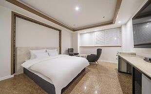 Dongtan Hotel Yein