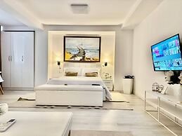 Leo s Garden View Apartment Cozy 1BR