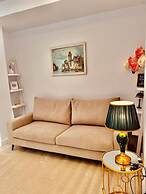 Leo s Garden View Apartment Cozy 1BR