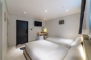 BigBoxStay Myeongdong