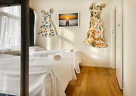& Art Motel
