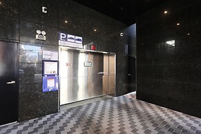 J-Bay Tourist Hotel