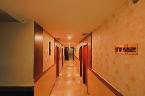 Everest Park Residency