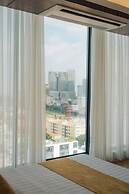 Champs Elysees Hotel & Suites