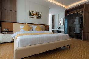 Champs Elysees Hotel & Suites