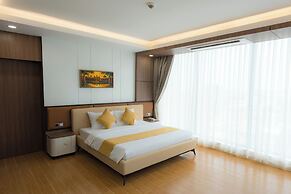 Champs Elysees Hotel & Suites