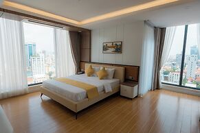 Champs Elysees Hotel & Suites