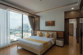 Champs Elysees Hotel & Suites