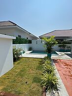 St Georges Park The Courtyard Villa 2bd