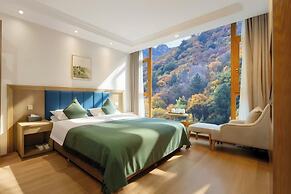 Lixian Bipeng Shiguang Hot Spring Hotel