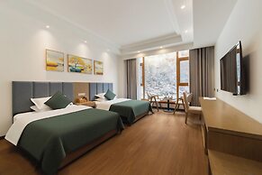 Lixian Bipeng Shiguang Hot Spring Hotel