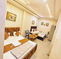 Luxury Hotel River Miles Inn Varanasi