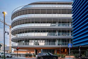 Modern Waterfront Studio Balcony&Parking