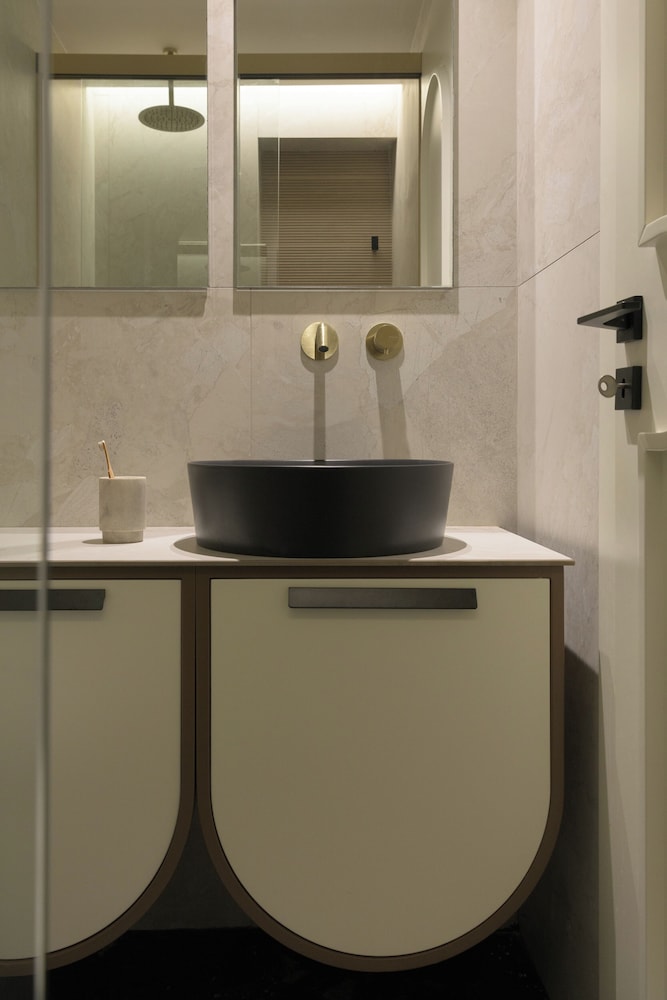 Allegro Suites