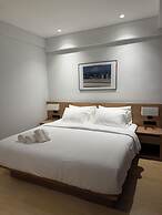 611 Hotel
