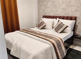 Longitude Homestay