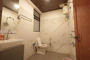 Longitude Homestay