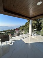 Longitude Homestay