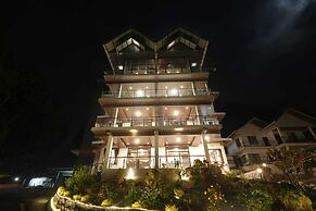 Longitude Homestay