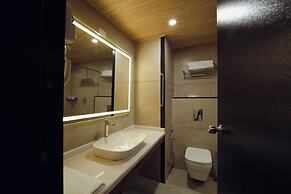 GREEN VIEW SUITES