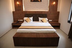 GREEN VIEW SUITES