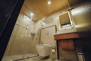 GREEN VIEW SUITES