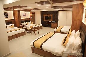 GREEN VIEW SUITES