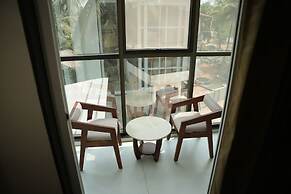 GREEN VIEW SUITES