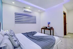 ELIVAAS Amaltas 4BHK Hideaway With Pool