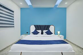 ELIVAAS Amaltas 4BHK Hideaway With Pool