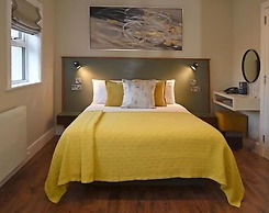 Moy Hotel