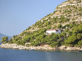 Josip Blue Horizon Apartments