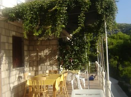 Josip Blue Horizon Apartments