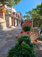 Josip Blue Horizon Apartments