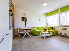 Artsea Apartment