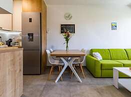 Artsea Apartment