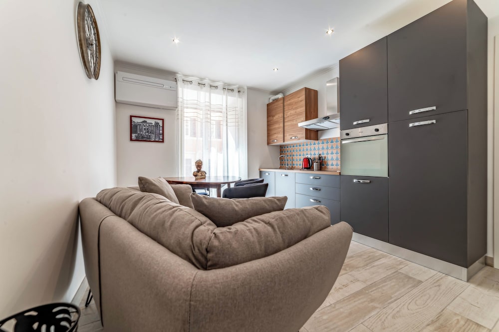 Michelangelo Luxury Rooms - Colosseo