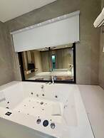 Riviera Hotel & Resort