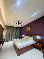 Riviera Hotel & Resort