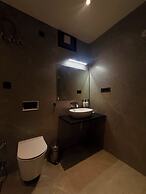 Riviera Hotel & Resort