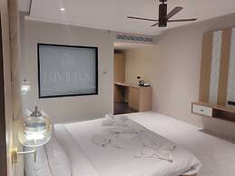 Riviera Hotel & Resort