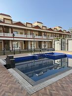 Maan Palace
