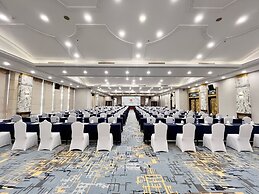 Fragrant Hill Empark Hotel