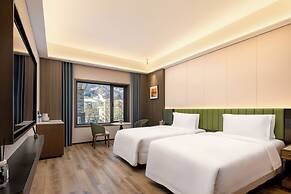 Fragrant Hill Empark Hotel