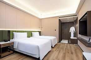 Fragrant Hill Empark Hotel