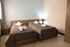 Cozy Ensuite Rooms
