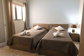 Cozy Ensuite Rooms