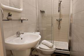 Cozy Ensuite Rooms